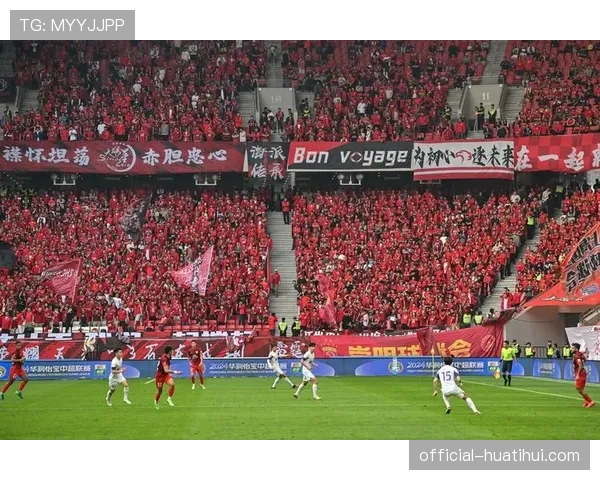 上海海港积分仅1分排名第九，卫冕冠军陷入困境